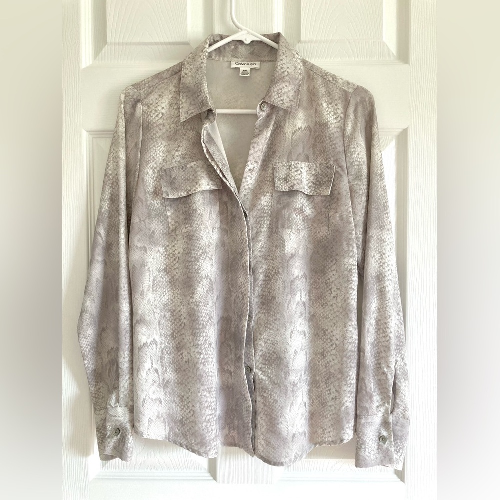 Calvin Klein Long-sleeved Gray Snakeskin Print Button Blouse